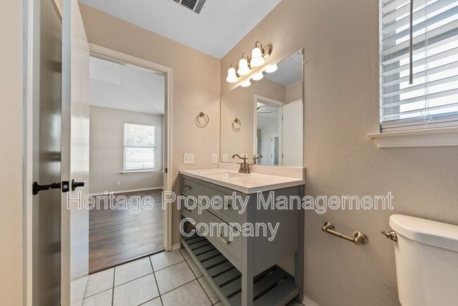 Building Photo - 659 Coral Harbor