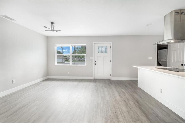 Building Photo - 10341 Kumquat Ln