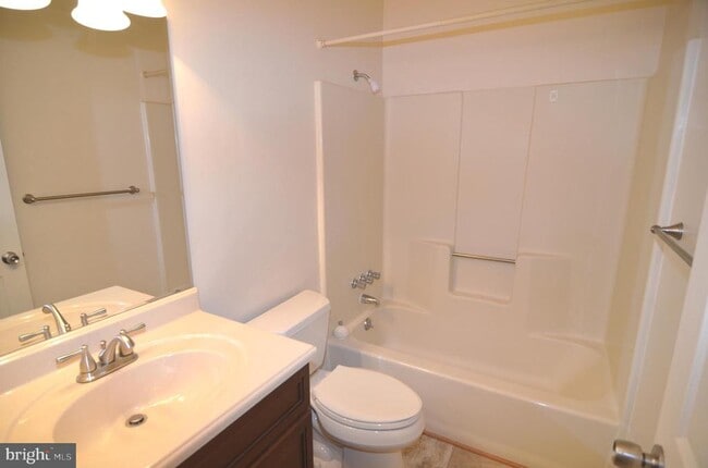 Building Photo - 22114 Pegg Rd