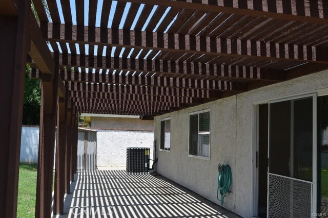 Building Photo - 1 Bonanza Ct