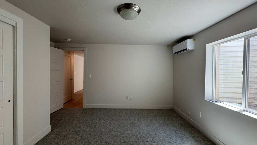 Building Photo - 15069 S Peace Dr