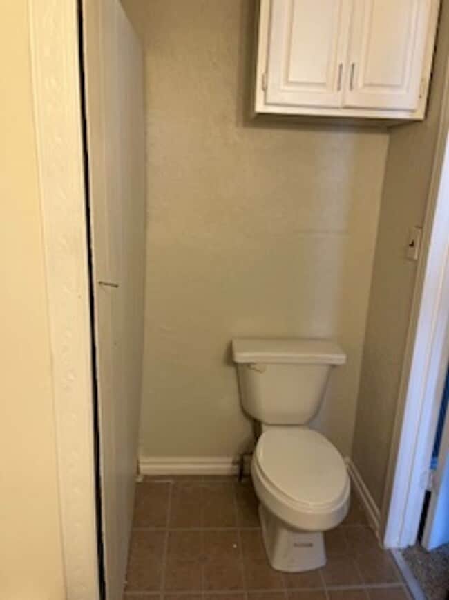 Building Photo - Charming & Efficient