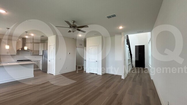 Building Photo - 244 Kistler Dr