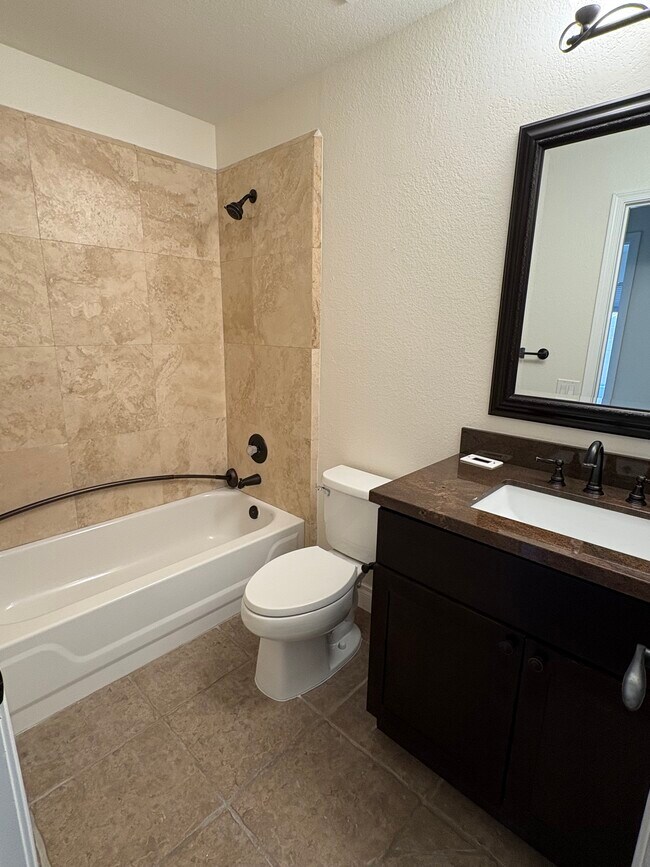 Building Photo - 7260 E Softwind Dr