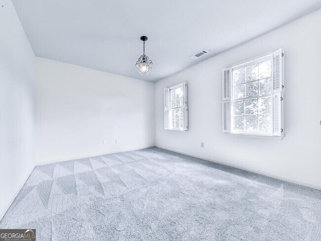 Building Photo - 1540 Brookcliff Cir