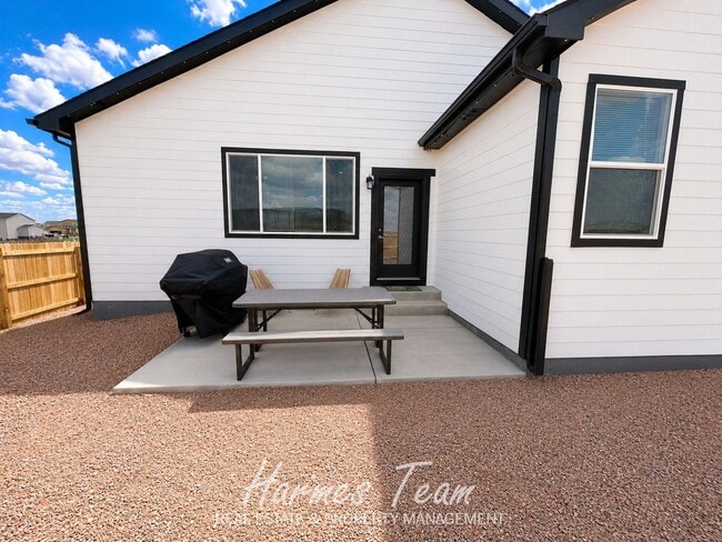 Building Photo - 11017 Coastal Hls Ln