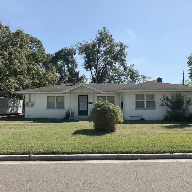 Primary Photo - Charming Home for Rent in Murray Hill!