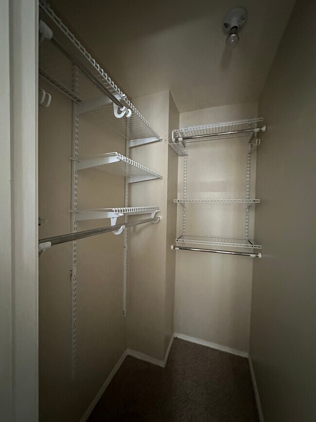 Building Photo - 19652 E Utah Pl