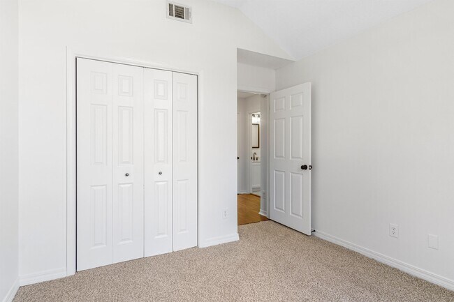 Building Photo - 618 Westchase Ct S