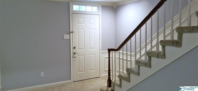 Building Photo - Gorgeous Updated 2BR 3BA Town house