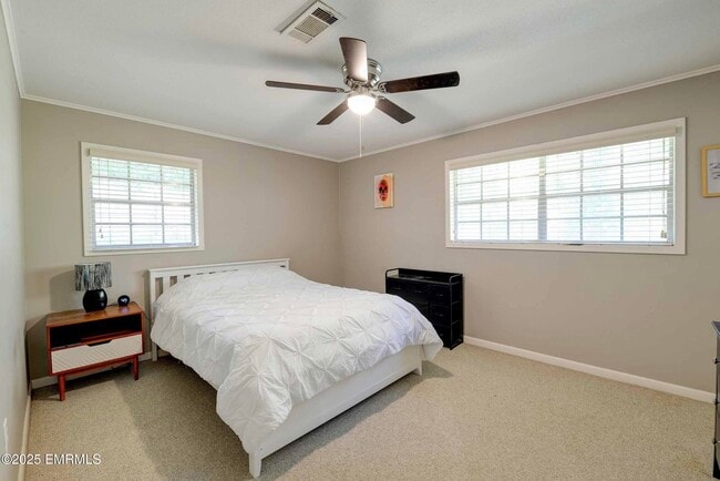 Building Photo - 108 Frances Ave