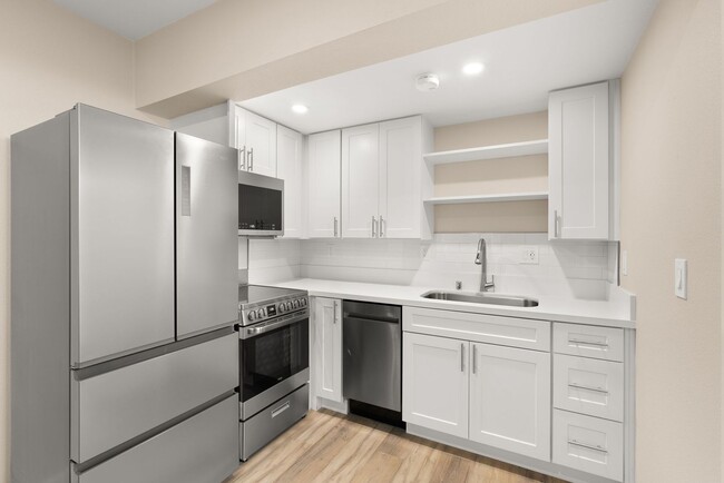 Interior Photo - 8112 - Applewood Apartments