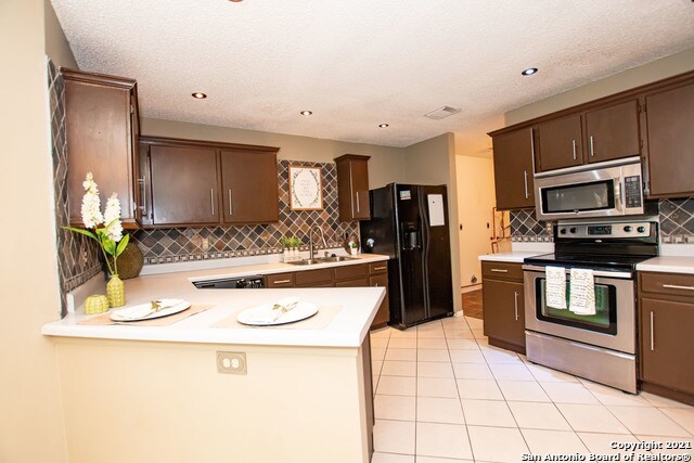 Building Photo - 4615 Camas-