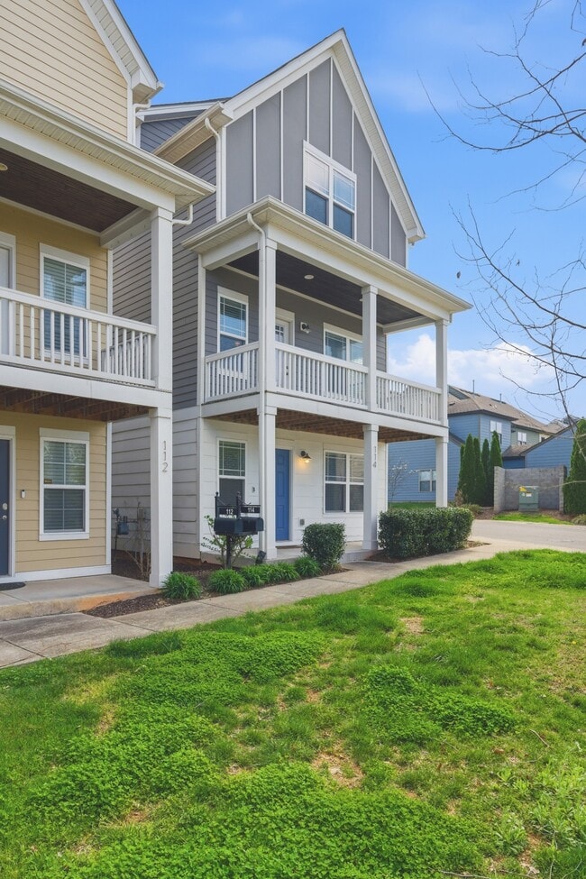 Building Photo - 114 Walden Village Ct