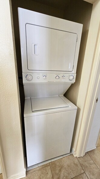 Brand New Washer/Dryer - 12821 Caswell Ave
