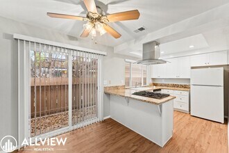 Building Photo - 16781 Bardon Ln