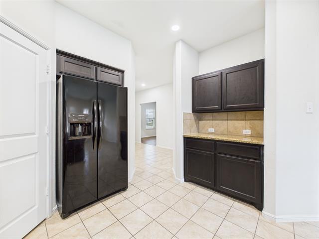 Building Photo - 9345 Herringbone Dr
