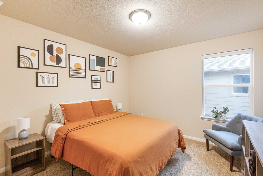 2nd Bedroom - 14000 Heidhorn Dr