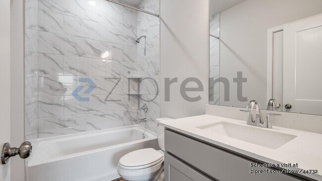 Building Photo - 27327 Blue Pool Dr