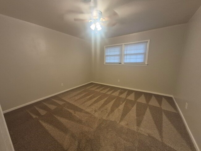 Building Photo - 5216 15th St