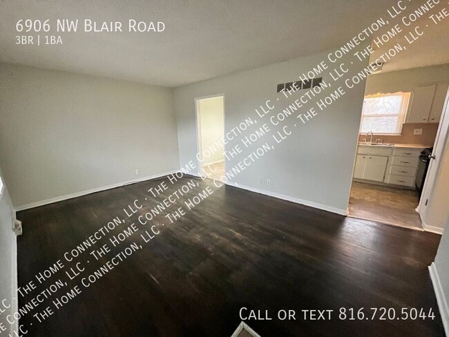 Building Photo - 6906 NW Blair Rd