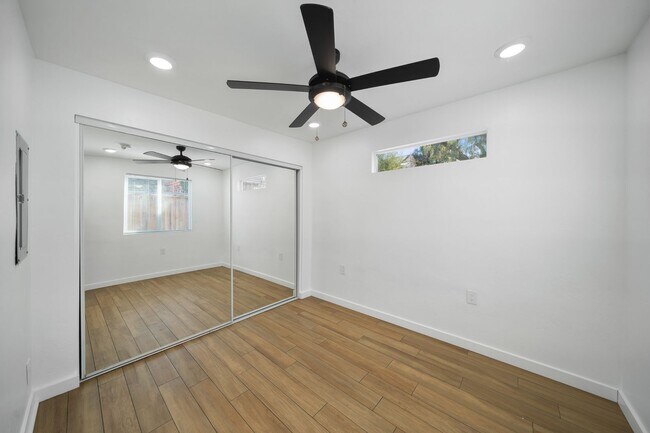 Building Photo - 3553-57 Alabama St