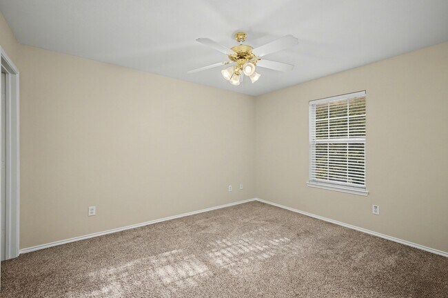 Building Photo - 8401 Tribute Ln