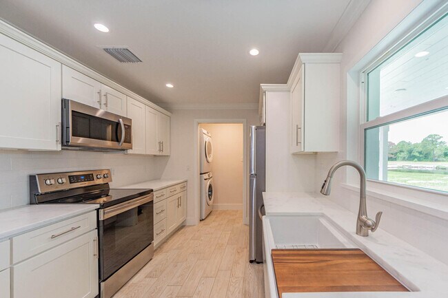 Building Photo - 12955 91st St