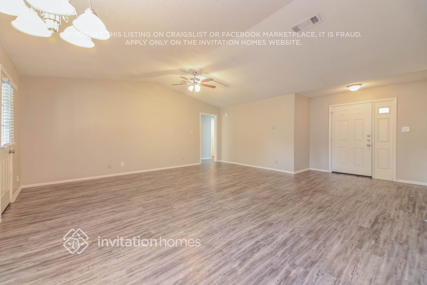 Building Photo - 912 Meadowdale Dr