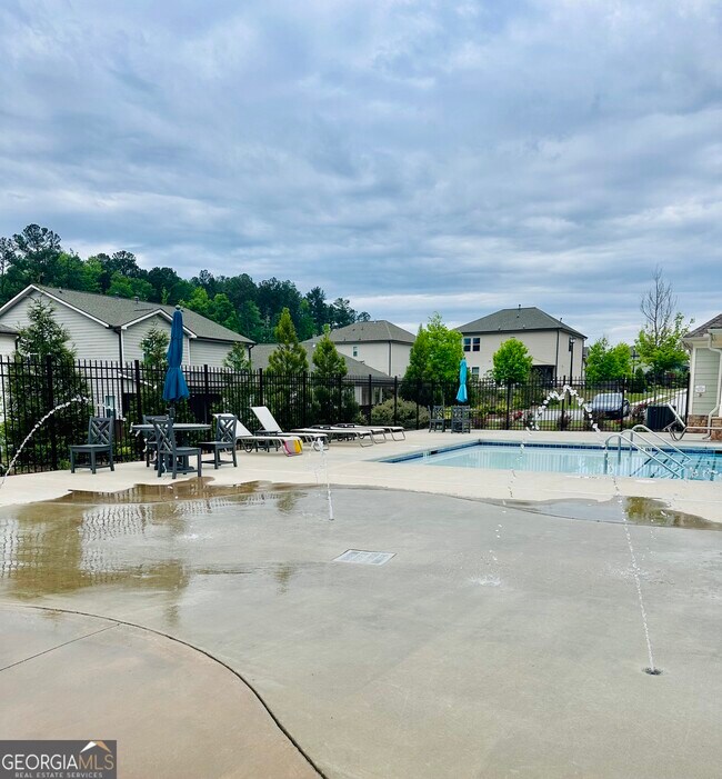 Building Photo - 603 Skye Ct