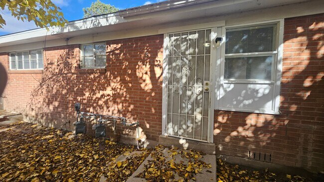 Building Photo - Louisiana Blvd SE-845