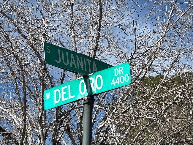 Building Photo - 4458 Del Oro Dr