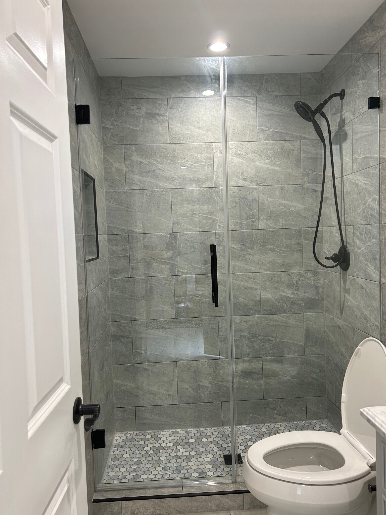 Shower - 111 E 13th St