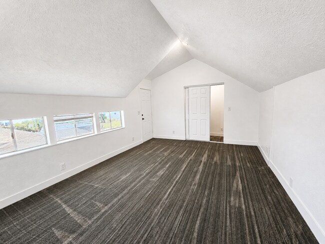 Building Photo - 13224 S Redwood Rd
