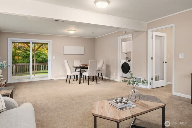 Building Photo - Prime Bothell Location!!!