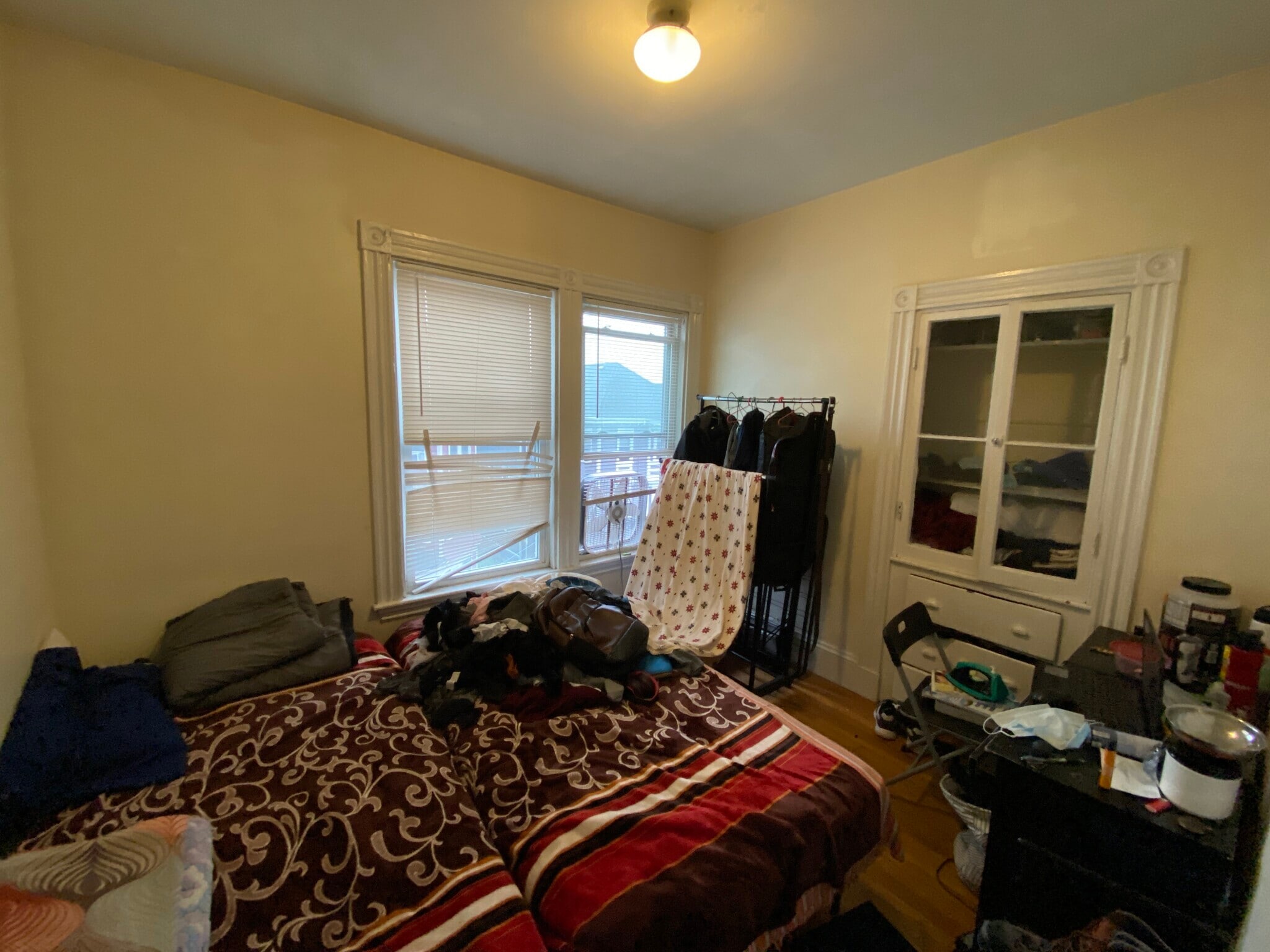 Building Photo - 96 Hillside St