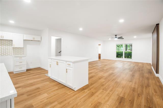 Building Photo - 4761 Meadowbrook Dr