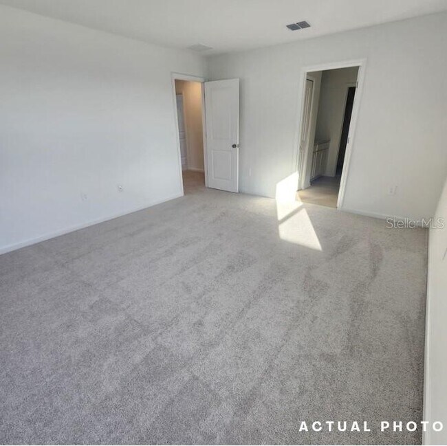 Building Photo - 6432 DOMIZIO Dr