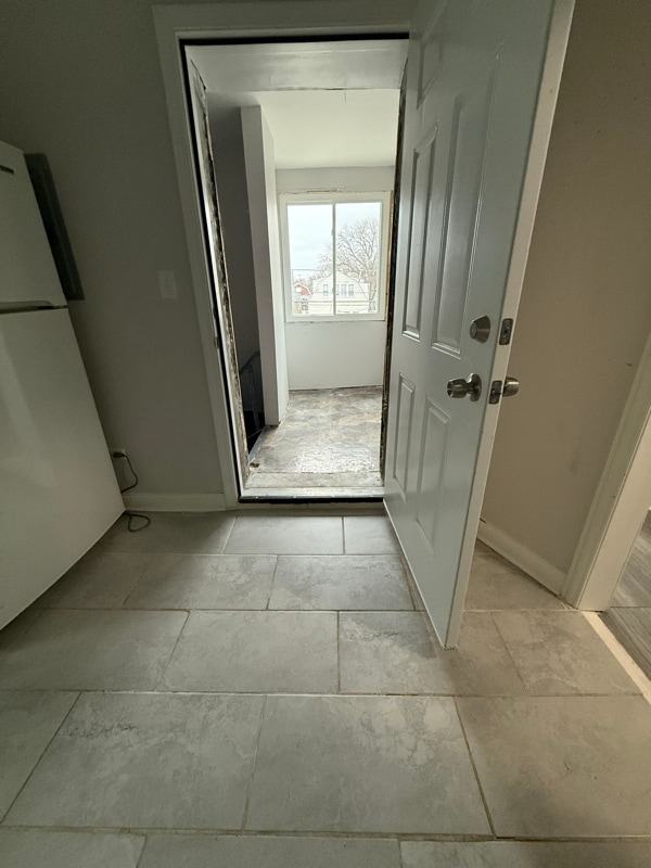 Building Photo - 1114 N Karlov Ave