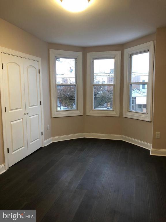 Building Photo - 3144 Aramingo Ave