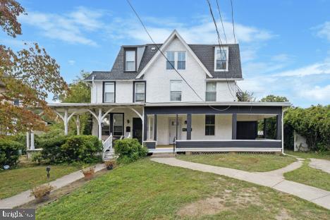 Building Photo - 9 W Hinckley Ave