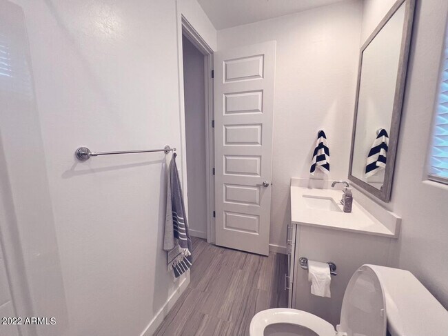 Building Photo - 31962 N 125th Ave