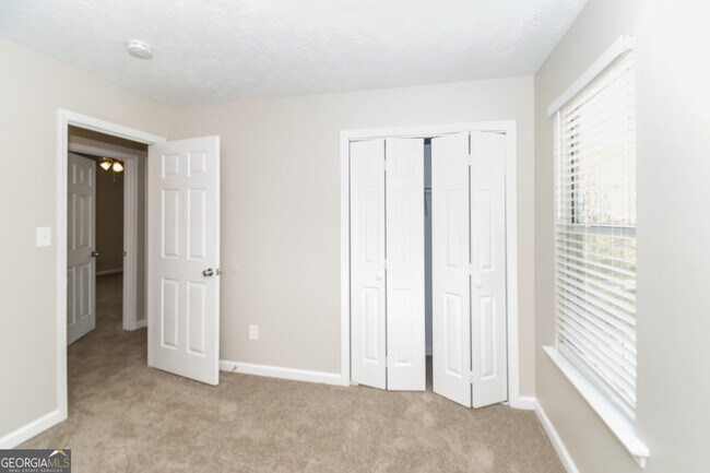 Building Photo - 10 Nectar Pl