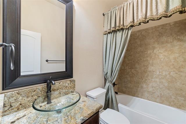 Building Photo - 7684 Fossil Ridge Dr