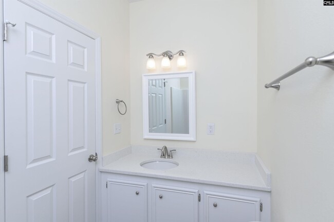 Building Photo - 110 Hutto Hill
