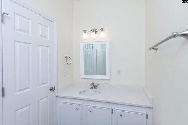 Building Photo - 119 Hutto Hill