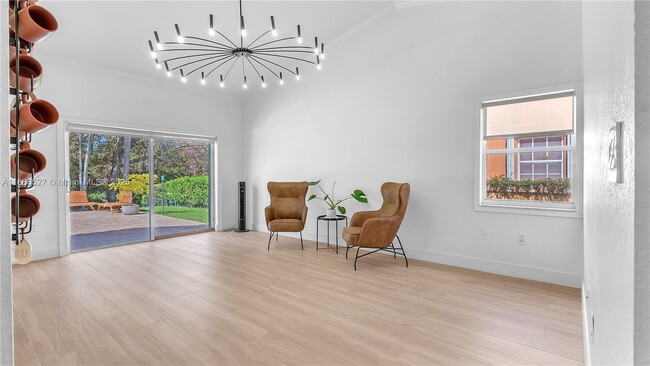 Building Photo - 622 SW 200th Terrace