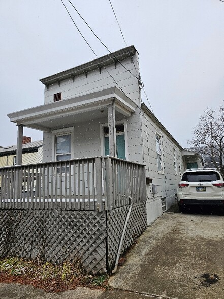 Building Photo - 2809 Glendora Ave