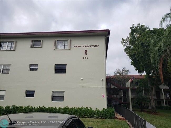 Primary Photo - 150 SW 134th Way