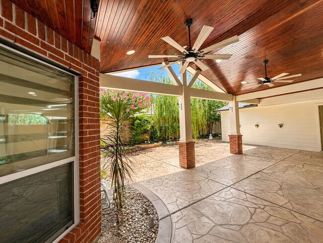 Building Photo - 2521 Black Skimmer Ct